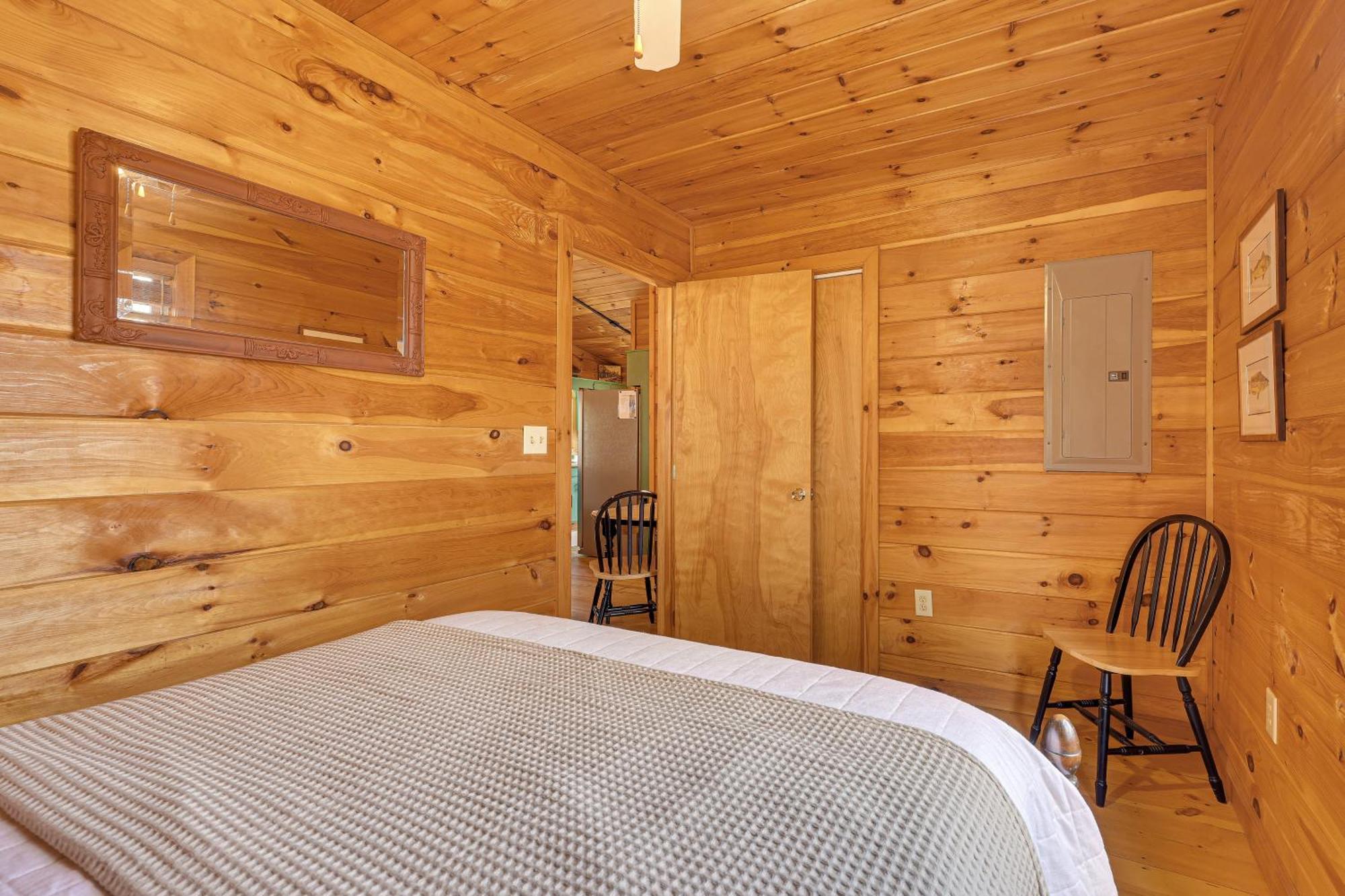 Cozy Cabin In Private Location With Hot Tub And Grill! Blue Ridge Eksteriør bilde