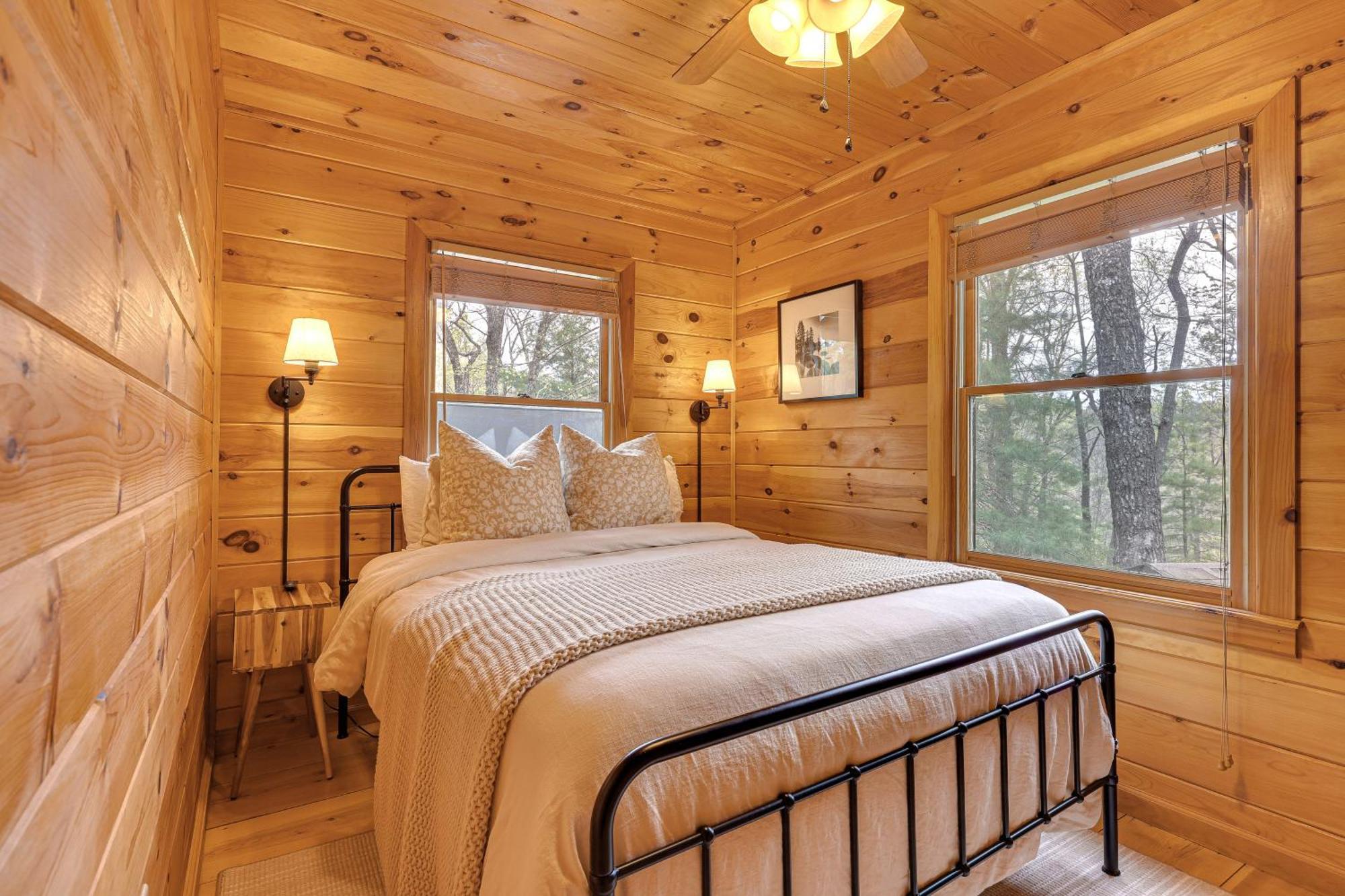 Cozy Cabin In Private Location With Hot Tub And Grill! Blue Ridge Eksteriør bilde