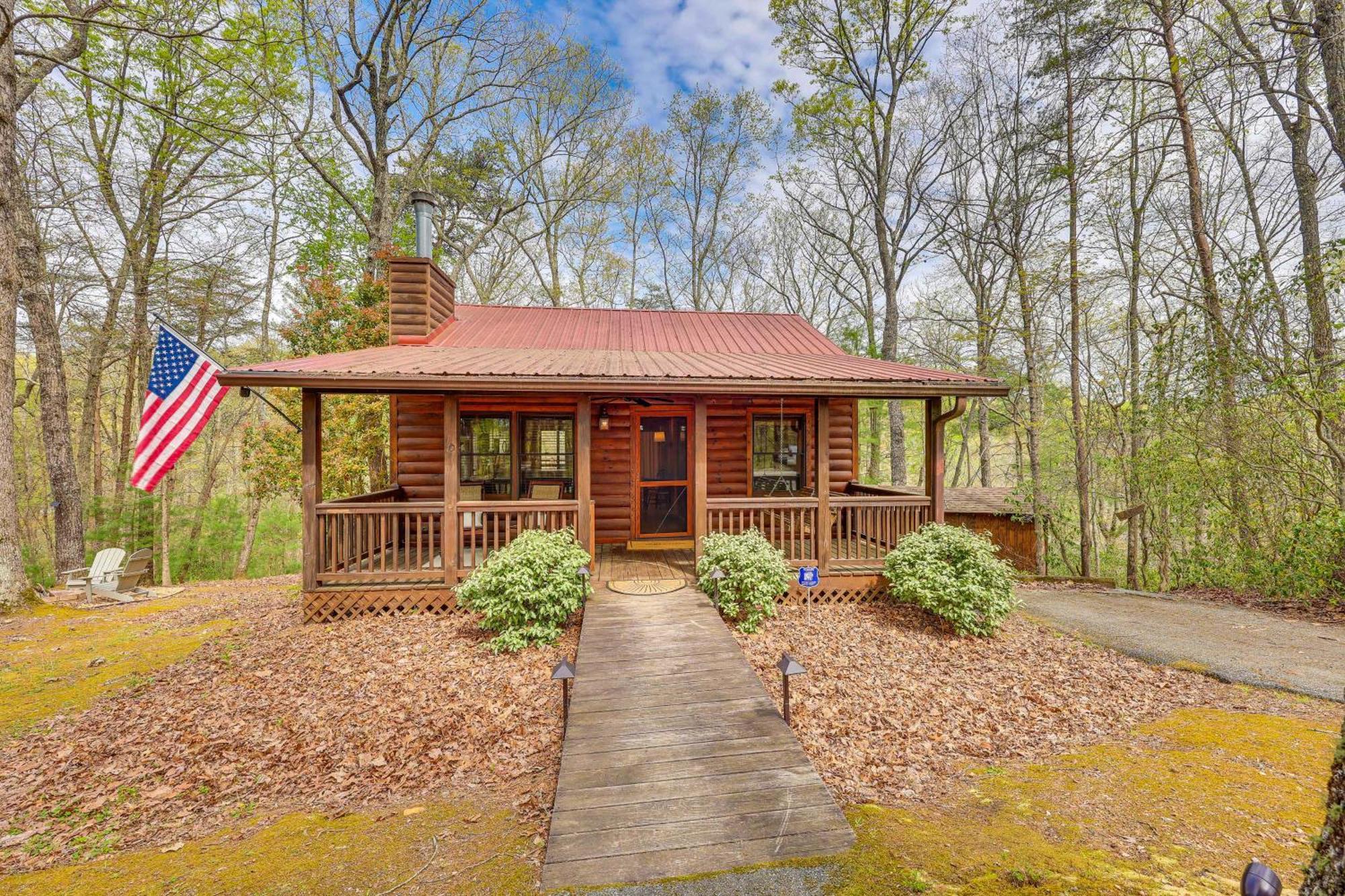 Cozy Cabin In Private Location With Hot Tub And Grill! Blue Ridge Eksteriør bilde