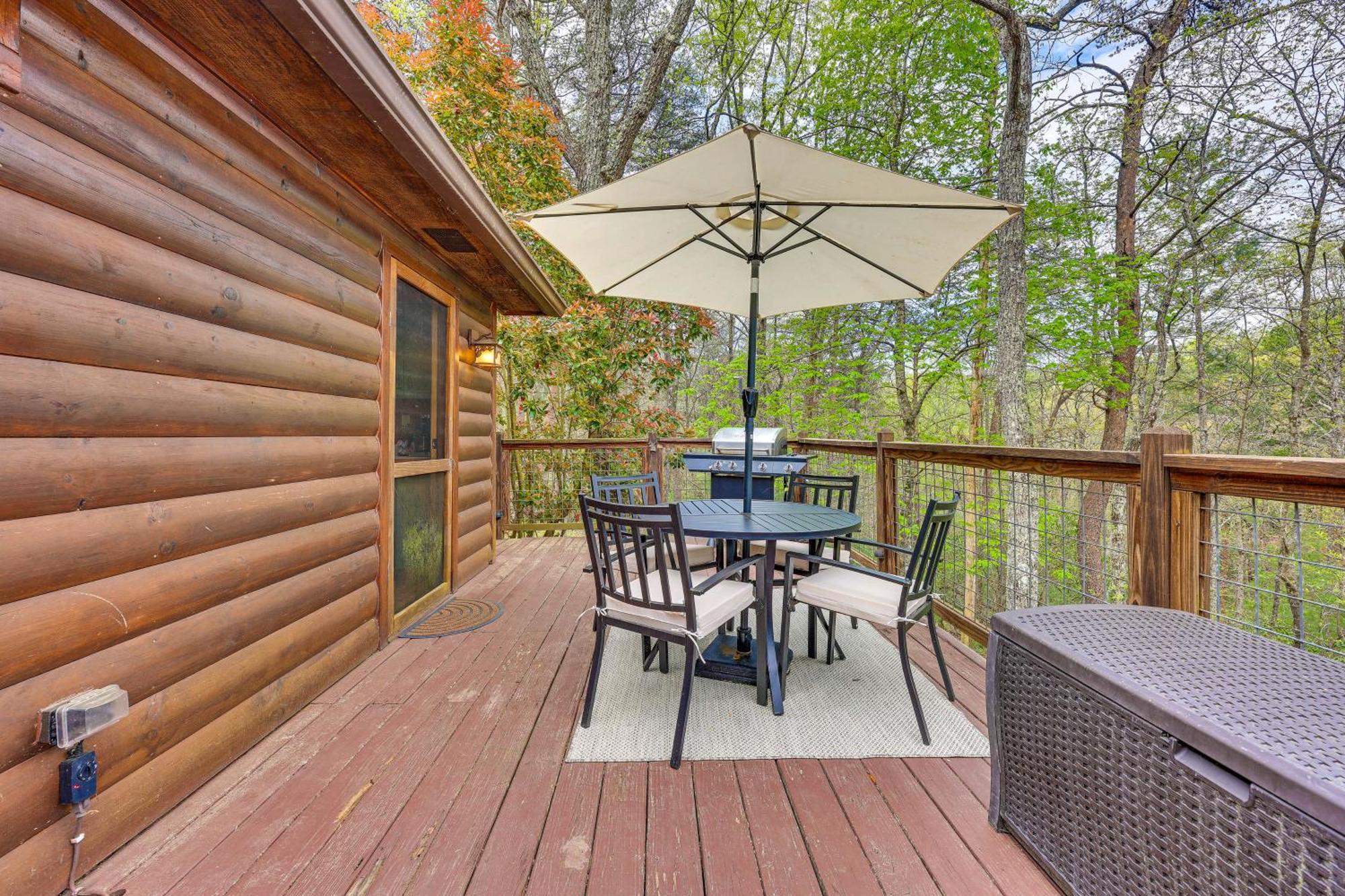Cozy Cabin In Private Location With Hot Tub And Grill! Blue Ridge Eksteriør bilde